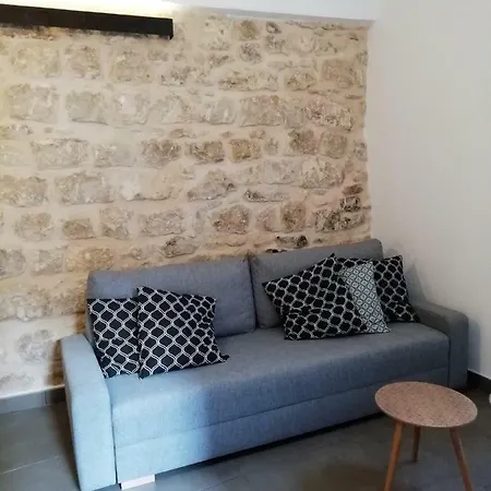 Feriehus La Trentasette - *